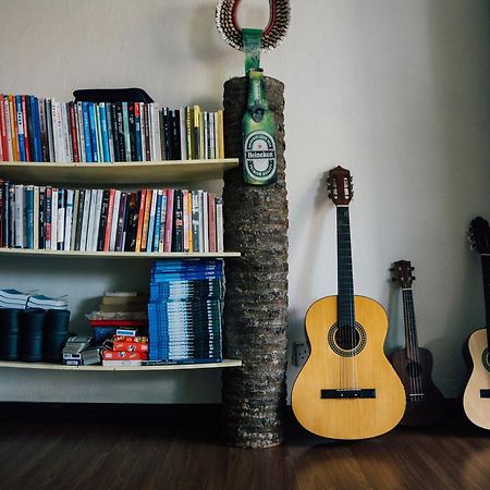 Wanderer'S Inn Semporna Kültér fotó