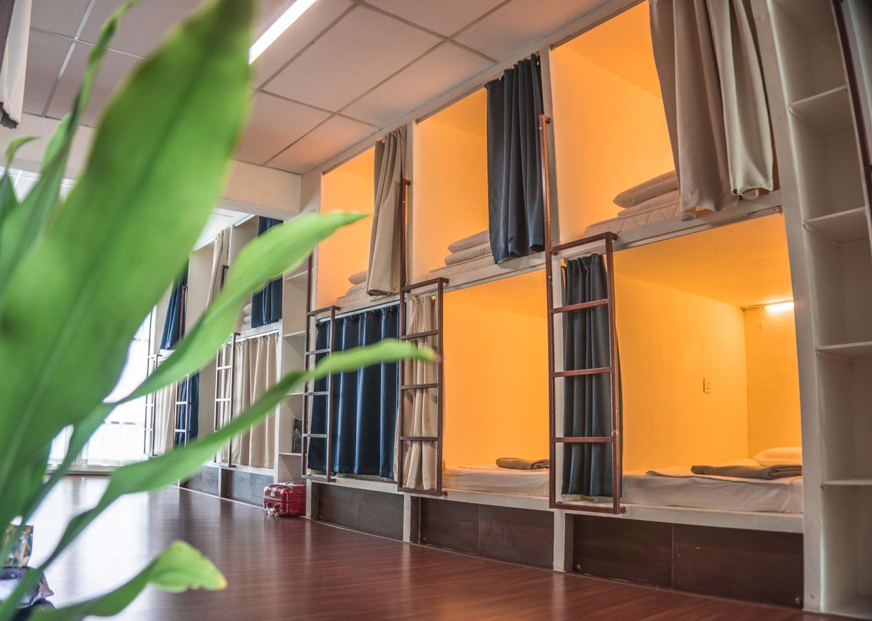 Wanderer'S Inn Semporna Kültér fotó