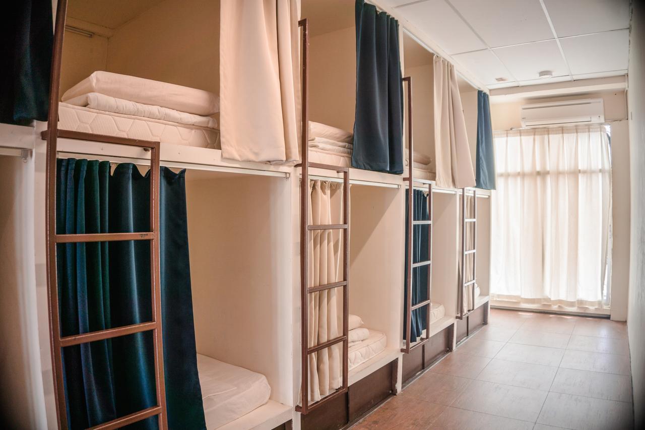 Wanderer'S Inn Semporna Kültér fotó